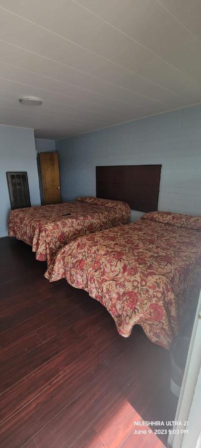 Wiebe Motel 홀리스터 외부 사진