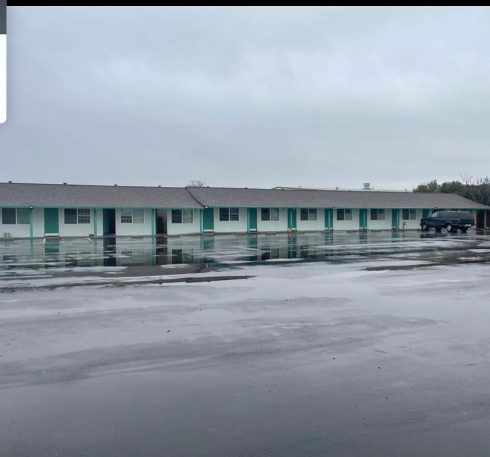 Wiebe Motel 홀리스터 외부 사진