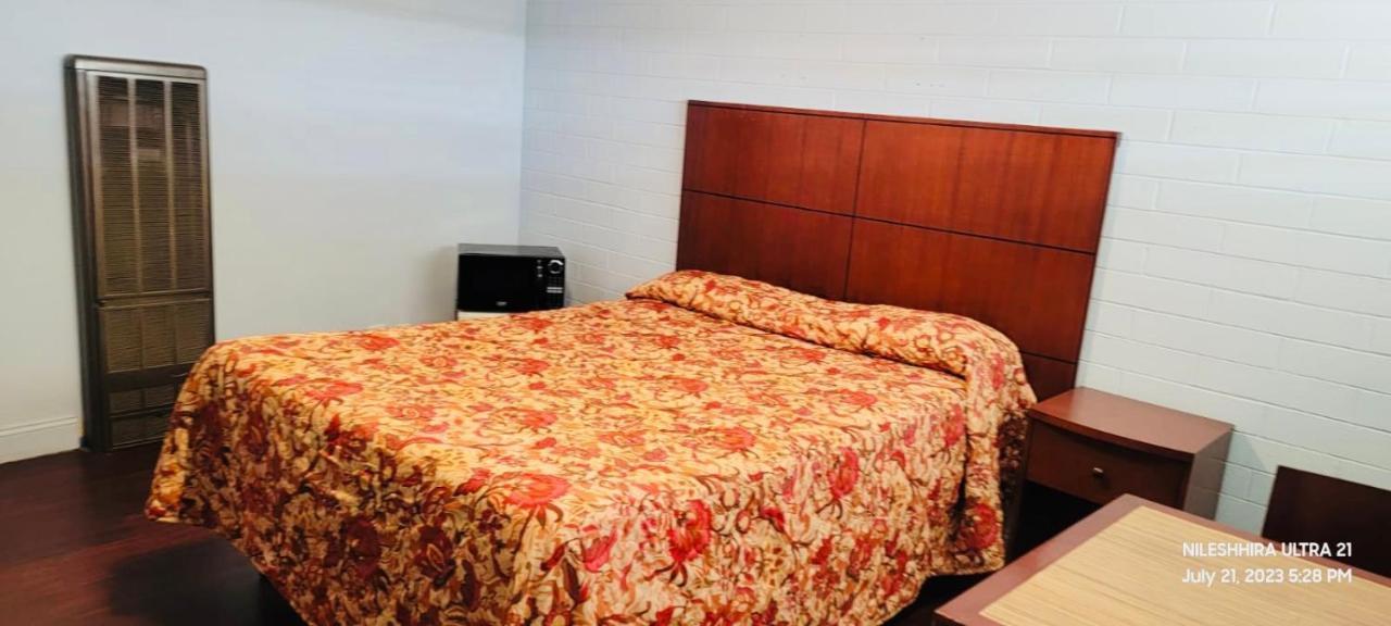 Wiebe Motel 홀리스터 외부 사진